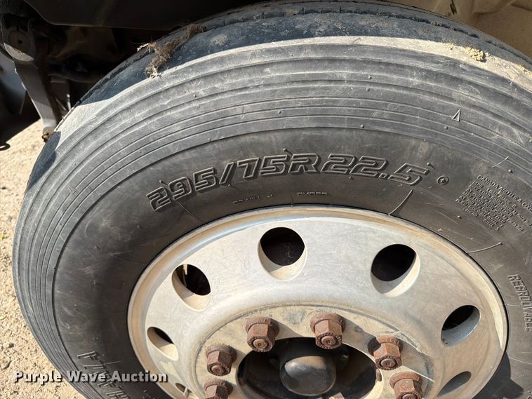 image for item EA0380 2009 International DuraStar 4300 sewer jetter truck