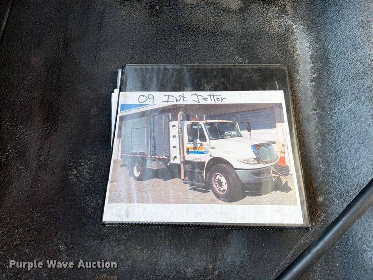image for item EA0380 2009 International DuraStar 4300 sewer jetter truck