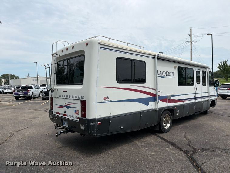 image for item EA4944 1997 Airstream Land Yacht RV