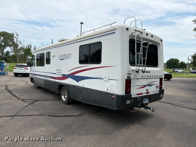 image for item EA4944 1997 Airstream Land Yacht RV
