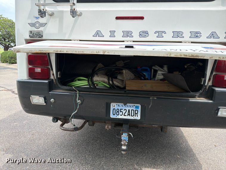 image for item EA4944 1997 Airstream Land Yacht RV