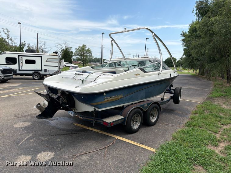 image for item EA4945 1993 Crownline 196BR boat