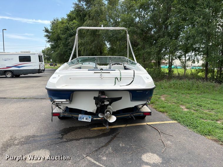 image for item EA4945 1993 Crownline 196BR boat