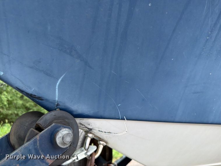 image for item EA4945 1993 Crownline 196BR boat
