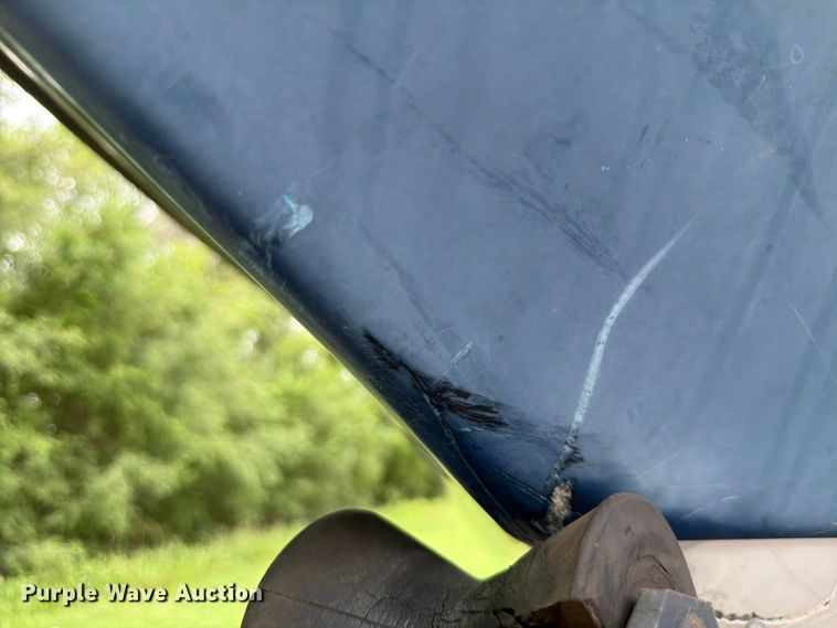 image for item EA4945 1993 Crownline 196BR boat