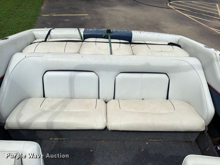 image for item EA4945 1993 Crownline 196BR boat