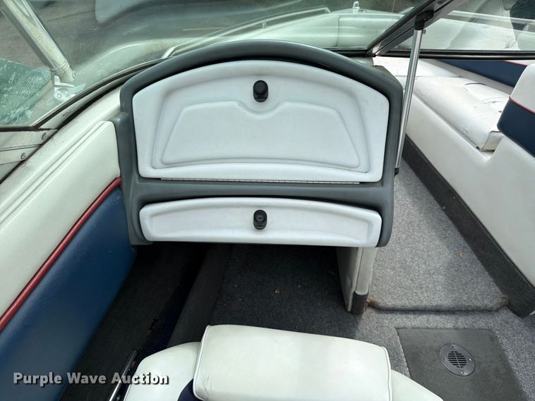 image for item EA4945 1993 Crownline 196BR boat