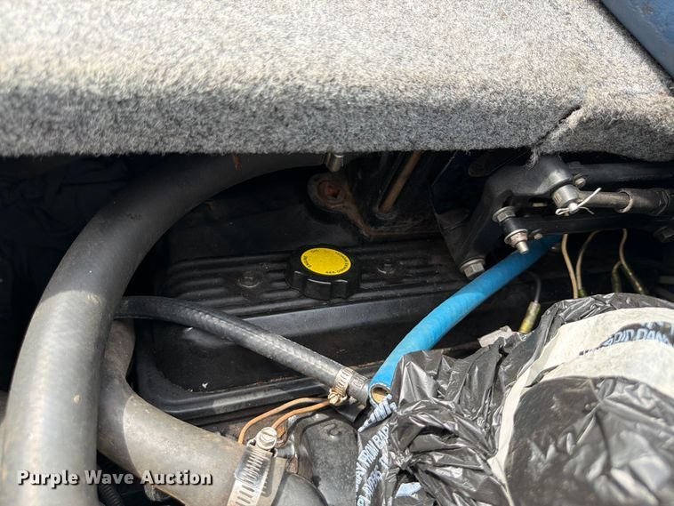 image for item EA4945 1993 Crownline 196BR boat