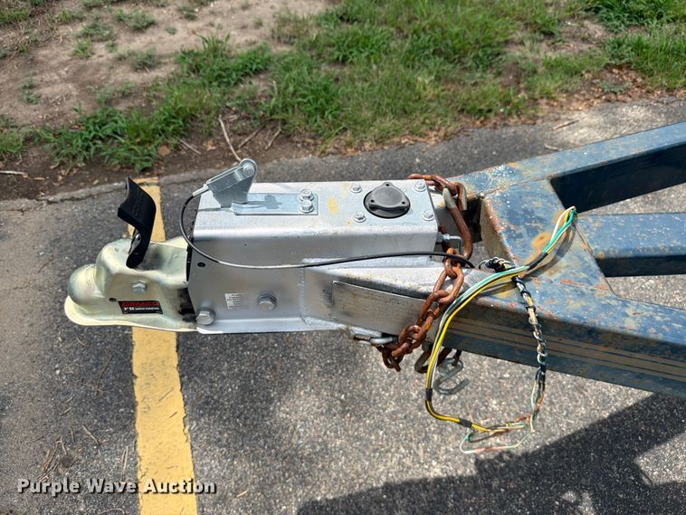 image for item EA4945 1993 Crownline 196BR boat