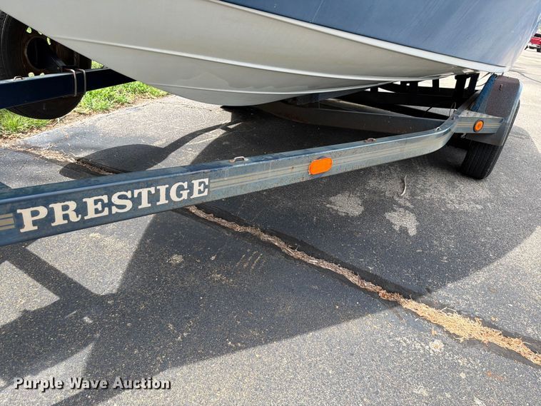 image for item EA4945 1993 Crownline 196BR boat