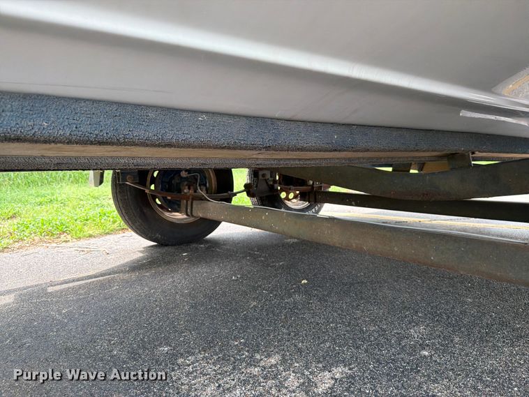 image for item EA4945 1993 Crownline 196BR boat