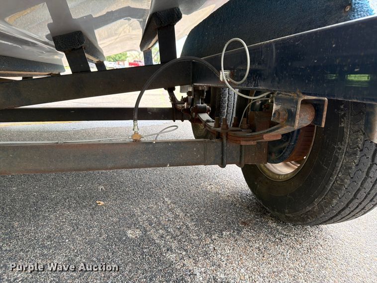 image for item EA4945 1993 Crownline 196BR boat