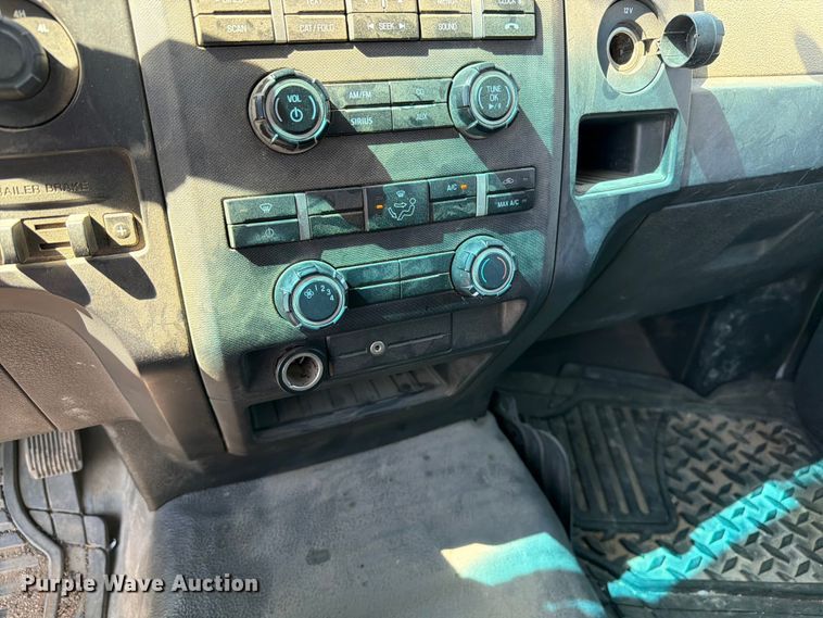 image for item ED0182 2012 Ford F150 Ext. Cab pickup truck