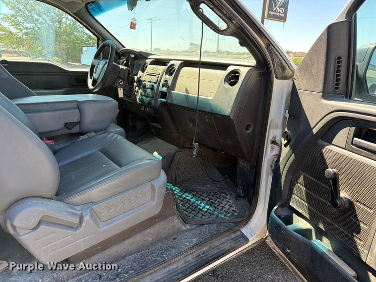 image for item ED0182 2012 Ford F150 Ext. Cab pickup truck