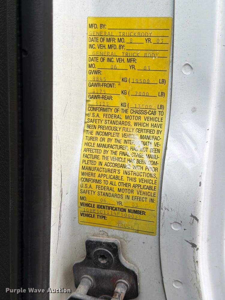 image for item ED5341 2004 Chevrolet C5500 flatbed truck