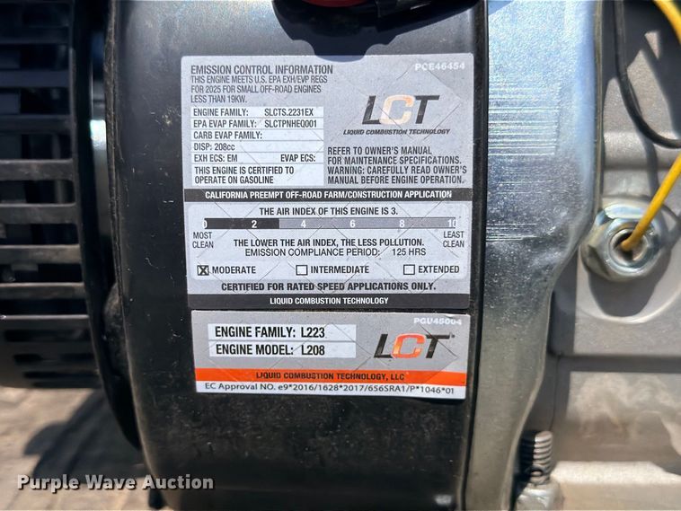 image for item ED5457 2005 International 4200 flatbed truck