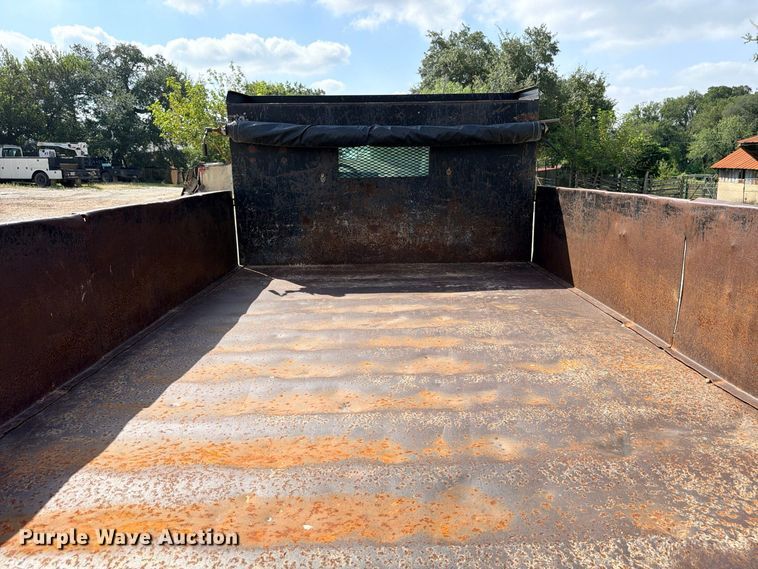 image for item ED5460 2002 Chevrolet C6500 dump flatbed truck