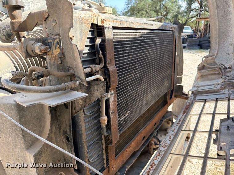image for item ED5460 2002 Chevrolet C6500 dump flatbed truck