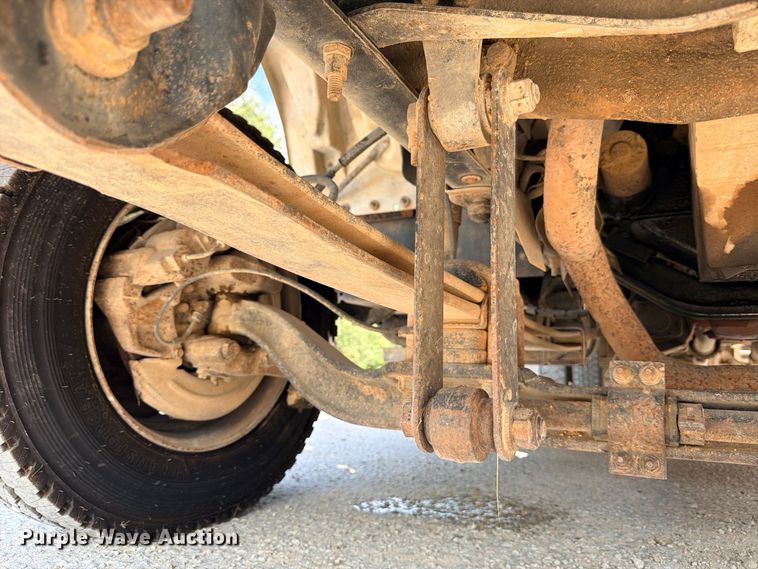 image for item ED5460 2002 Chevrolet C6500 dump flatbed truck