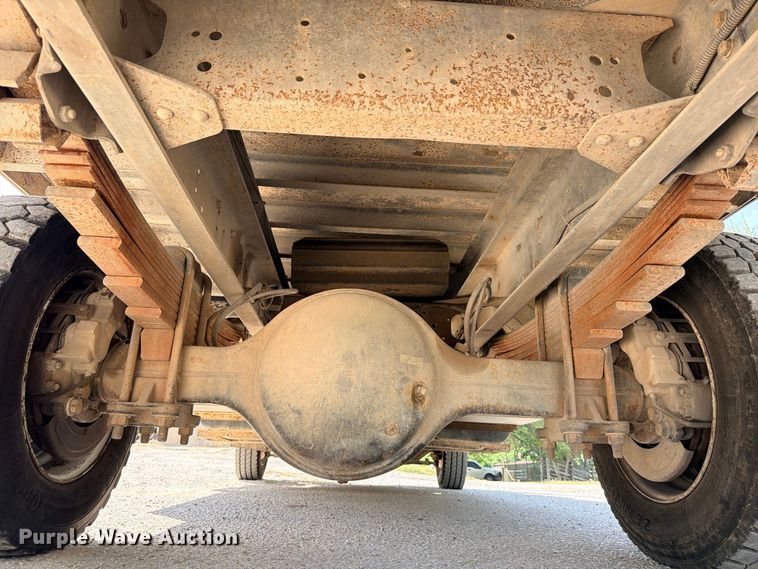 image for item ED5460 2002 Chevrolet C6500 dump flatbed truck