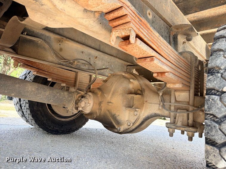image for item ED5460 2002 Chevrolet C6500 dump flatbed truck