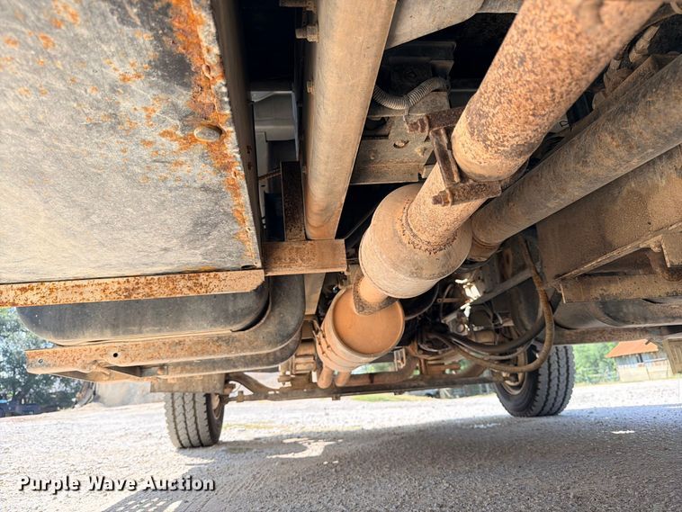 image for item ED5460 2002 Chevrolet C6500 dump flatbed truck