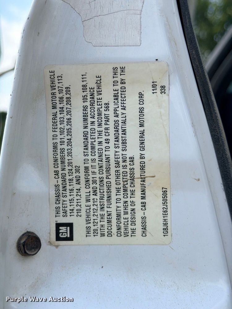 image for item ED5460 2002 Chevrolet C6500 dump flatbed truck