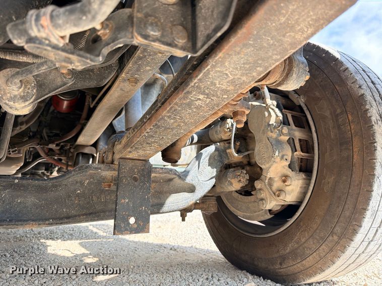image for item ED5461 2020 Chevrolet Silverado 6500HD Flatbed truck
