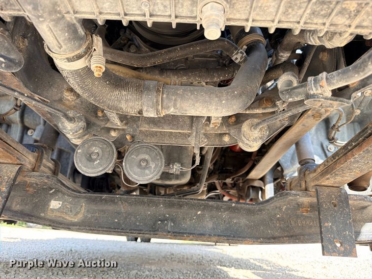image for item ED5461 2020 Chevrolet Silverado 6500HD Flatbed truck