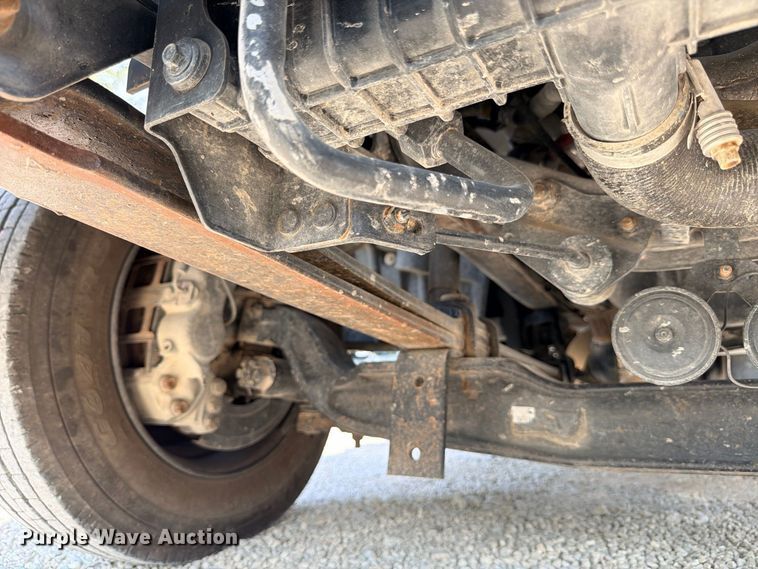 image for item ED5461 2020 Chevrolet Silverado 6500HD Flatbed truck