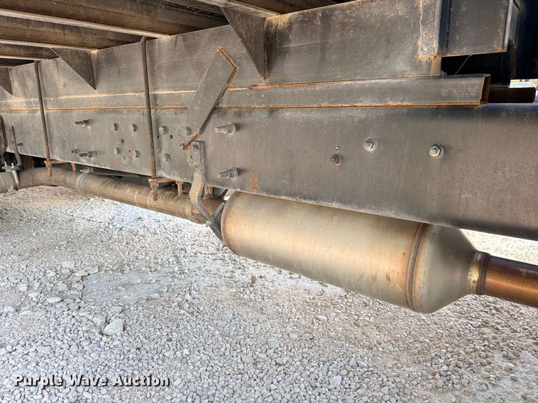image for item ED5461 2020 Chevrolet Silverado 6500HD Flatbed truck