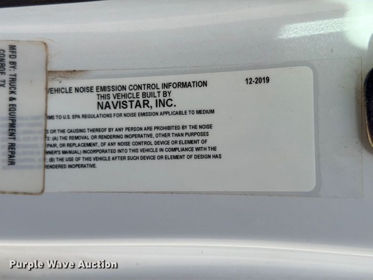image for item ED5461 2020 Chevrolet Silverado 6500HD Flatbed truck