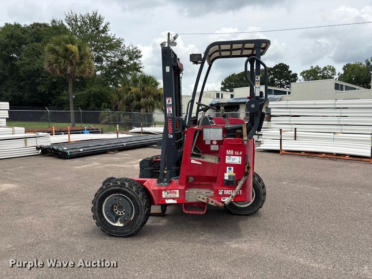 image for item EF1296 2016 Moffett M85501 forklift