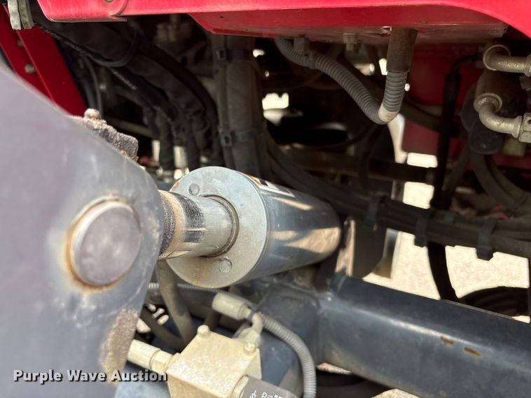 image for item EF1296 2016 Moffett M85501 forklift