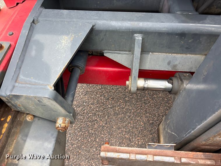 image for item EF1296 2016 Moffett M85501 forklift