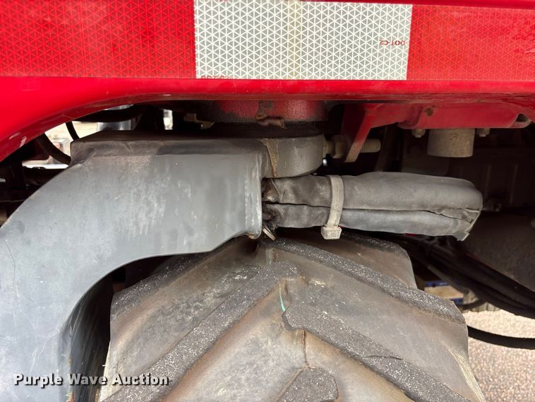 image for item EF1296 2016 Moffett M85501 forklift
