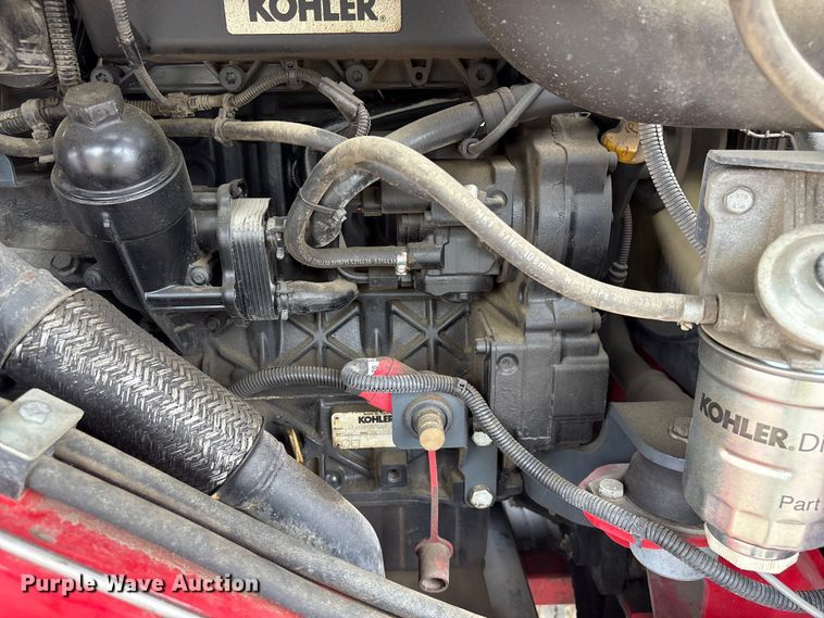 image for item EF1296 2016 Moffett M85501 forklift