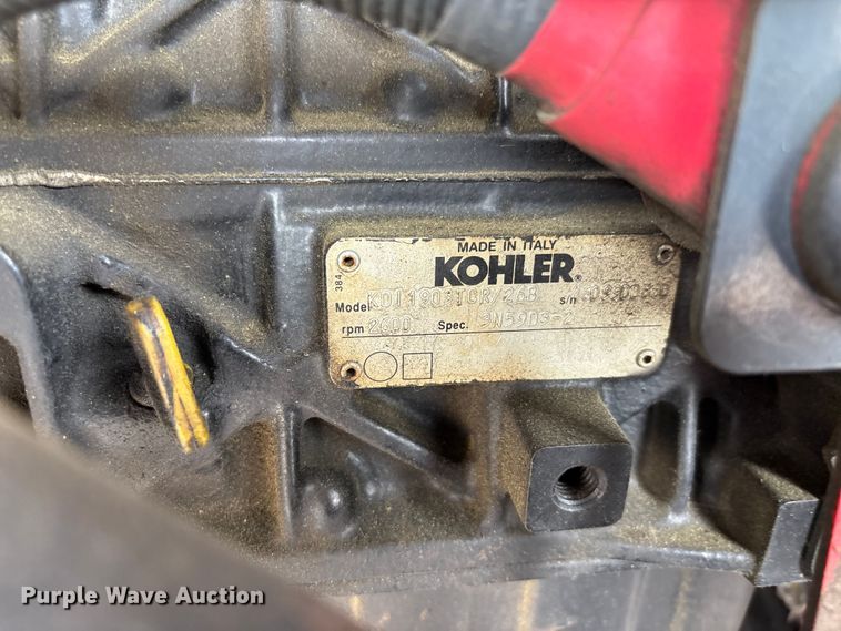 image for item EF1296 2016 Moffett M85501 forklift