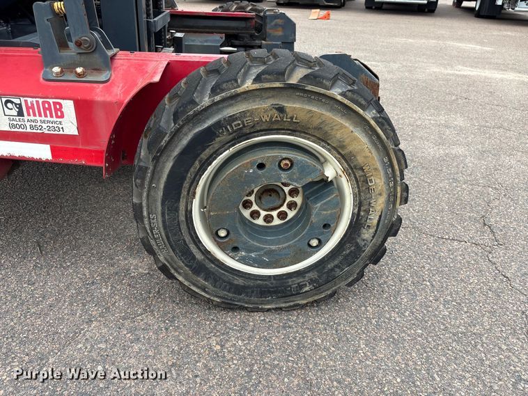 image for item EF1296 2016 Moffett M85501 forklift