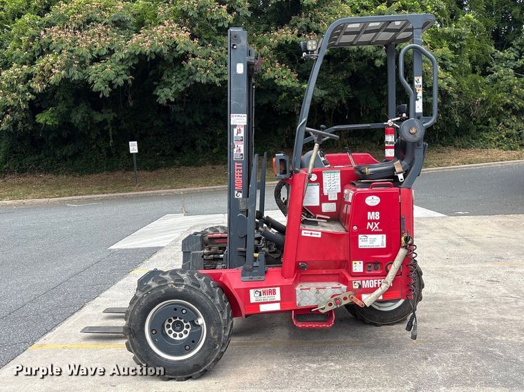 image for item EF1298 2017 Moffett M8 55.4 forklift