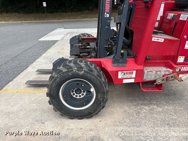 image for item EF1298 2017 Moffett M8 55.4 forklift