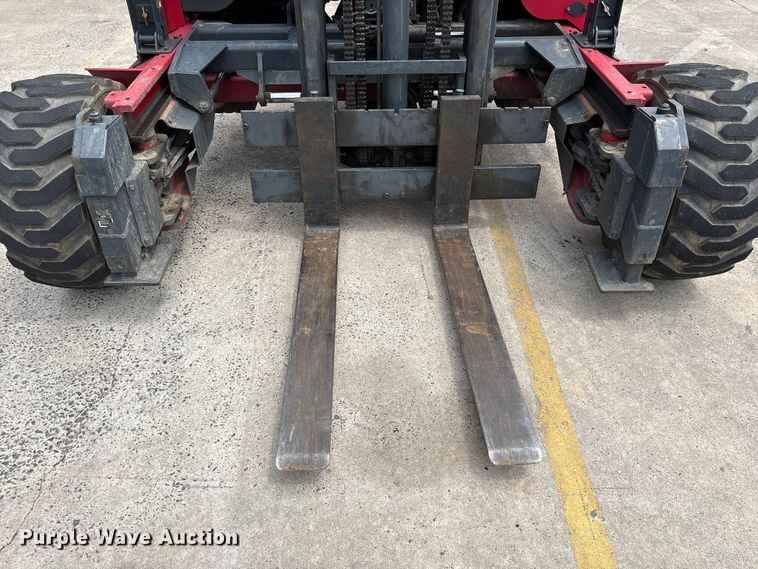 image for item EF1298 2017 Moffett M8 55.4 forklift