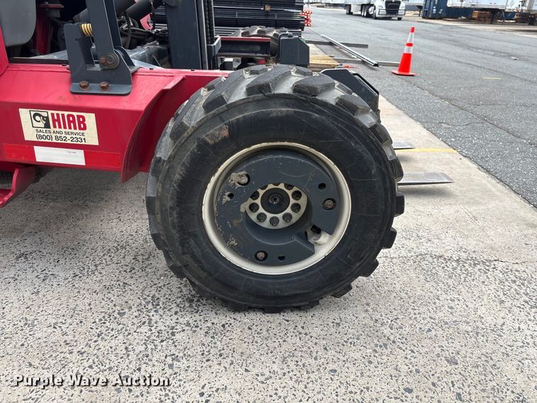 image for item EF1298 2017 Moffett M8 55.4 forklift