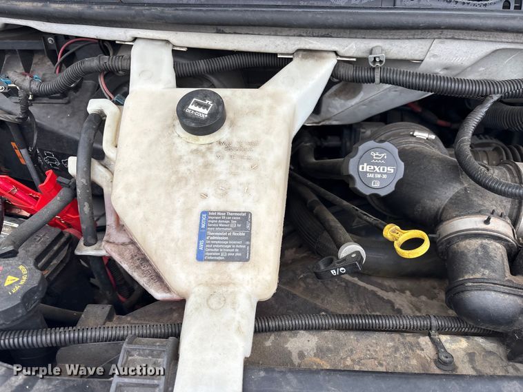 image for item EF1300 2017 Chevrolet Express 2500 utility van