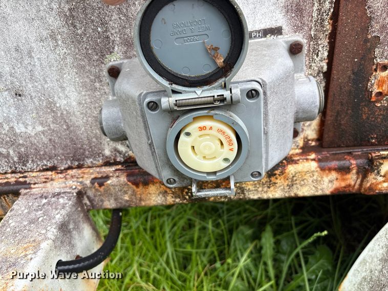 image for item EF1301 Onan Commercial 6500 generator
