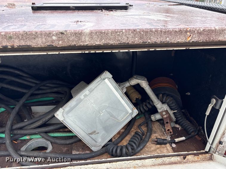 image for item EF1301 Onan Commercial 6500 generator