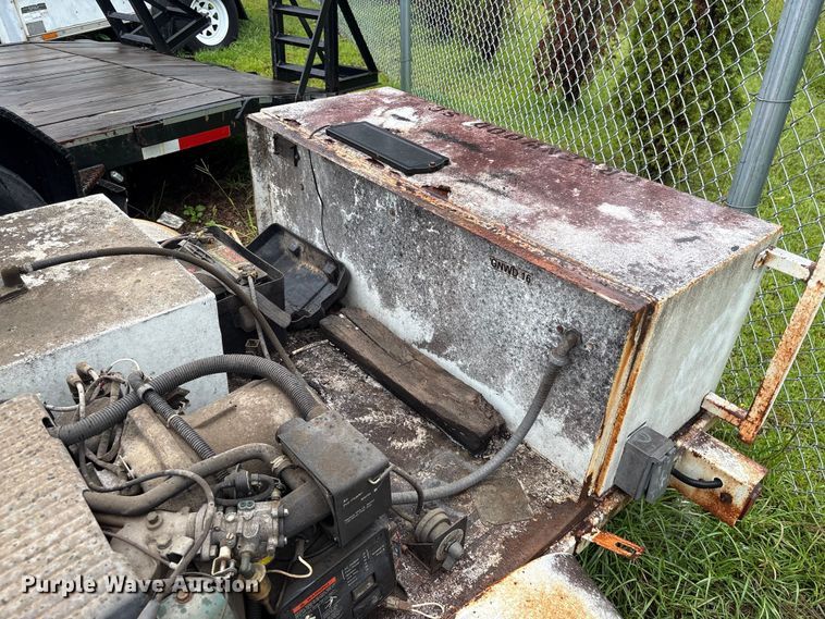 image for item EF1301 Onan Commercial 6500 generator