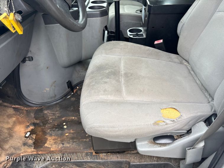image for item EF1303 2014 Ford E150 utility van