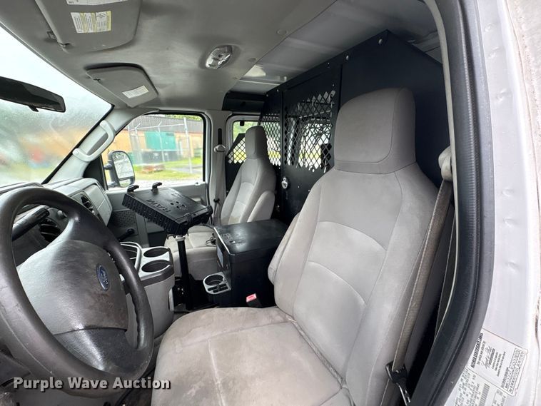 image for item EF1303 2014 Ford E150 utility van