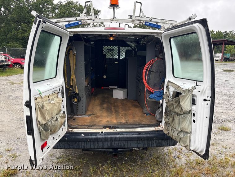 image for item EF1303 2014 Ford E150 utility van